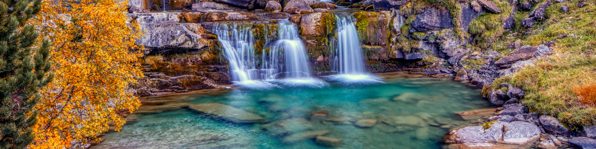 The most popular route in Ordesa Valley runs from the Pradera de Ordesa to the Cola de Caballo waterfall
