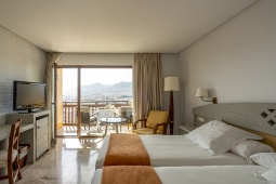 Die 40 Zimmer des Parador de Melilla werden komplett renoviert, um den Gästen während ihres Aufenthalts mehr Komfort zu bieten Die 40 Zimmer des Parador de Melilla werden komplett renoviert, um den Gästen während ihres Aufenthalts mehr Komfort zu bieten