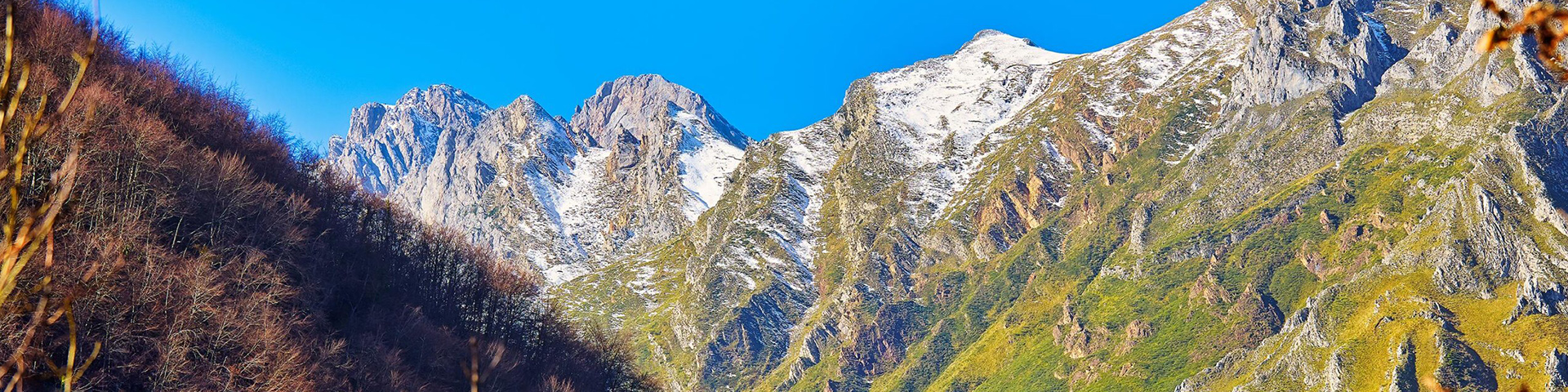 O Parque Natural e Reserva da Biosfera Las Ubiñas–La Mesa abrange um território que combina paisagens montanhosas, florestas, desfiladeiros e pastagens, em uma fusão perfeita de biodiversidade, geologia e cultura © Na Verde Espanha | Juan de Tury