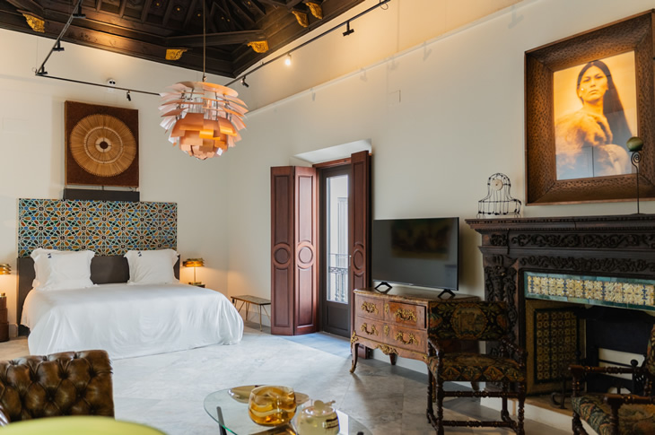 The Casa del Limonero is a 15th-century mansion with 14 rooms The Casa del Limonero is a 15th-century mansion with 14 rooms