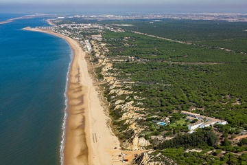 The Mazagón Parador is located in the natural surroundings of Doñana National Park