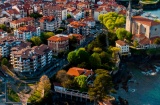 Flyfoto av Mundaka, en av Spanias favorittdestinasjoner blant erfarne surfere © Shutterstock