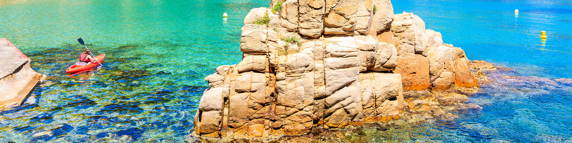 Kayak trips in the coves of Fornells (Menorca, Balearic Islands) are some of the most highly recommended experiences for water-sports enthusiasts