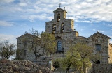 Królewska Bazylika-Sanktuarium Nuestra Señora de la Cabeza w prowincji Jaén położona jest w samym sercu Parku Przyrodniczego Sierra de Andújar, na wzgórzu znanym jako Cerro del Cabezo Królewska Bazylika-Sanktuarium Nuestra Señora de la Cabeza w prowincji Jaén położona jest w samym sercu Parku Przyrodniczego Sierra de Andújar, na wzgórzu znanym jako Cerro del Cabezo