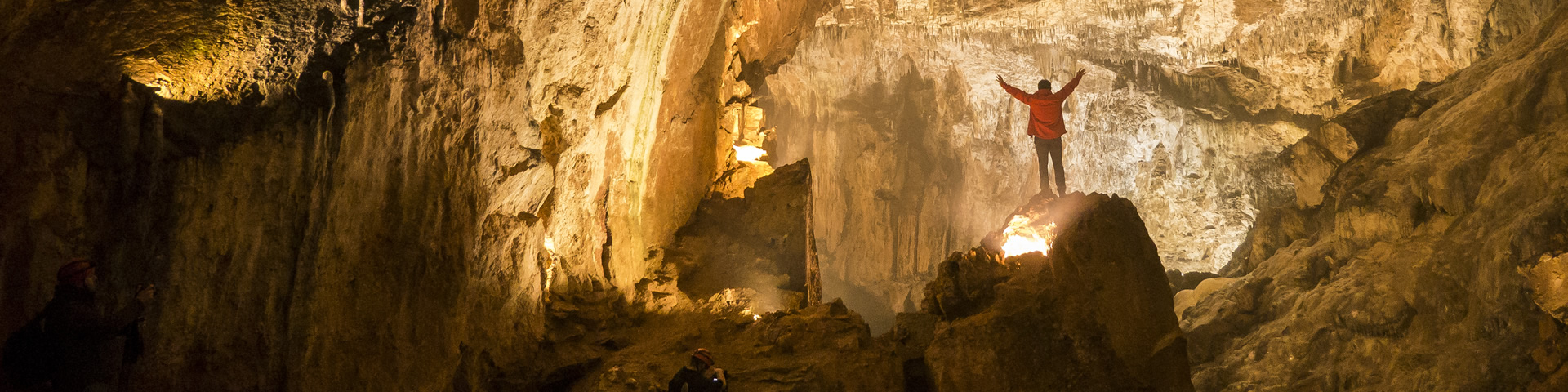 El interior de la Cueva de Valporquero puede recorrerse con visitas guiadas