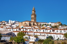 View of Jerez de los Caballeros (Badajoz, Extremadura) with the iconic church of Santa Catalina in the background