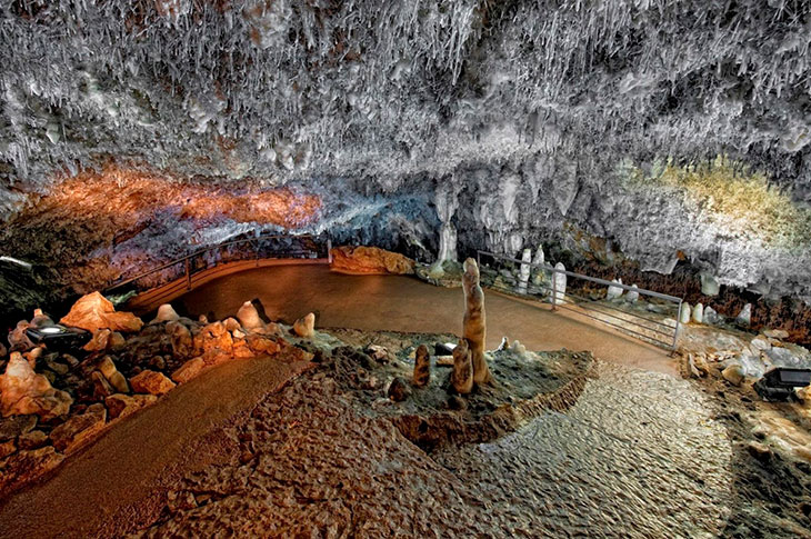 El Soplao is a mining term referring to the air felt when piercing one gallery from another with less oxygen. The route is now fully wheelchair accessible