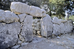 The settlement of Ses Païsses is one of the largest and best-preserved sites in Mallorca