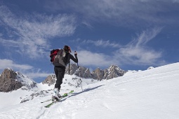 Langrend omkring Picos de Europa hører til blandt de mest tekniske og krævende vintersportsaktiviteter.© Langrend omkring Picos de Europa hører til blandt de mest tekniske og krævende vintersportsaktiviteter.©