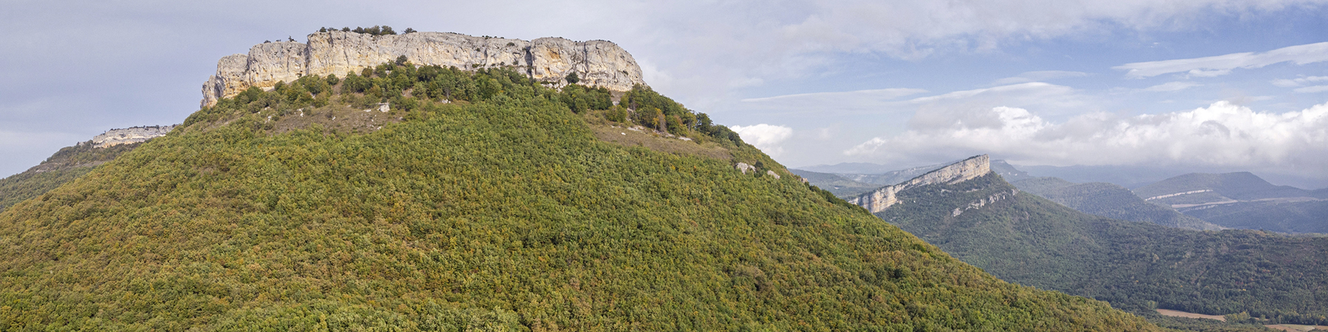 Paisaje del Parque Natural de Izki, uno de los grandes espacios naturales de Álava, en el País Vasco.