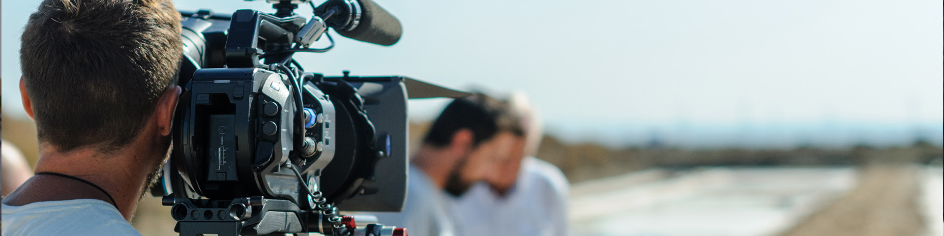 El turismo cinematográfico prolonga la vida de las películas al convertir escenarios reales en enclaves deseados por los espectadores (jet-setting)
