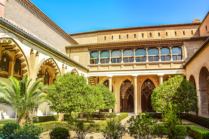 The Aljafería Palace (Zaragoza) was once a holiday residence for Muslim kings and reflects the height of the Taifa kingdom’s splendor at its political and cultural peak The Aljafería Palace (Zaragoza) was once a holiday residence for Muslim kings and reflects the height of the Taifa kingdom’s splendor at its political and cultural peak