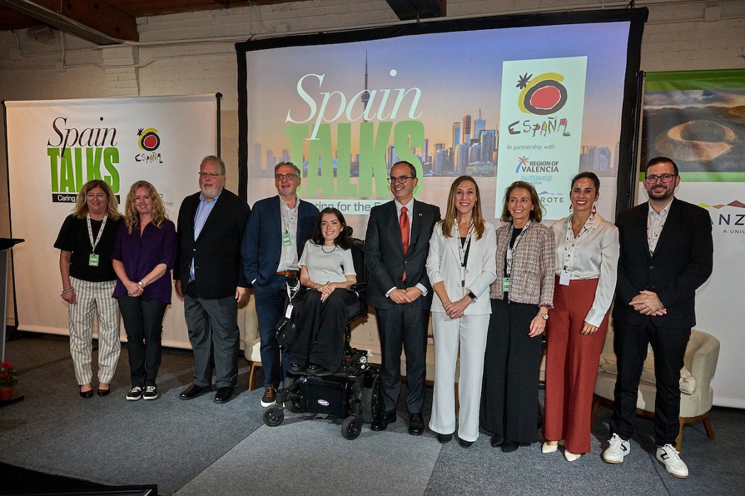 Spain Talks Boston-Toronto