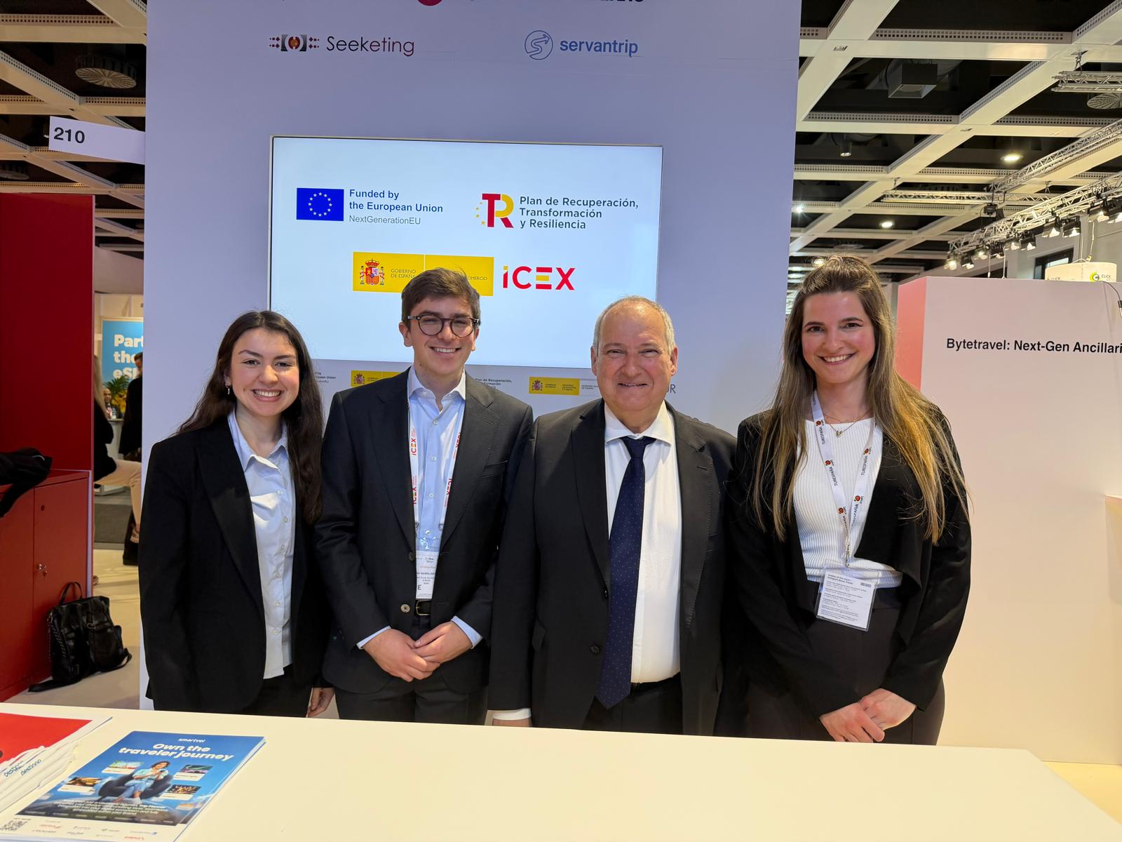 Jóvenes talentos ICEX y Turespaña con Jordi Hereu