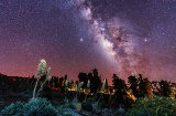 Viens no labākajiem astronomiskajiem šoviem pasaulē ir redzams Taburientes nacionālā parka krāterī, netālu no Roque de los Muchachos observatorijas. (La Palma, Kanāriju salas, Spānija) © Shutterstock