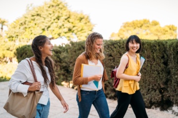 Les étudiants étrangers choisissent l’Espagne pour la qualité de son enseignement, sa diversité linguistique et son offre culturelle et sociale