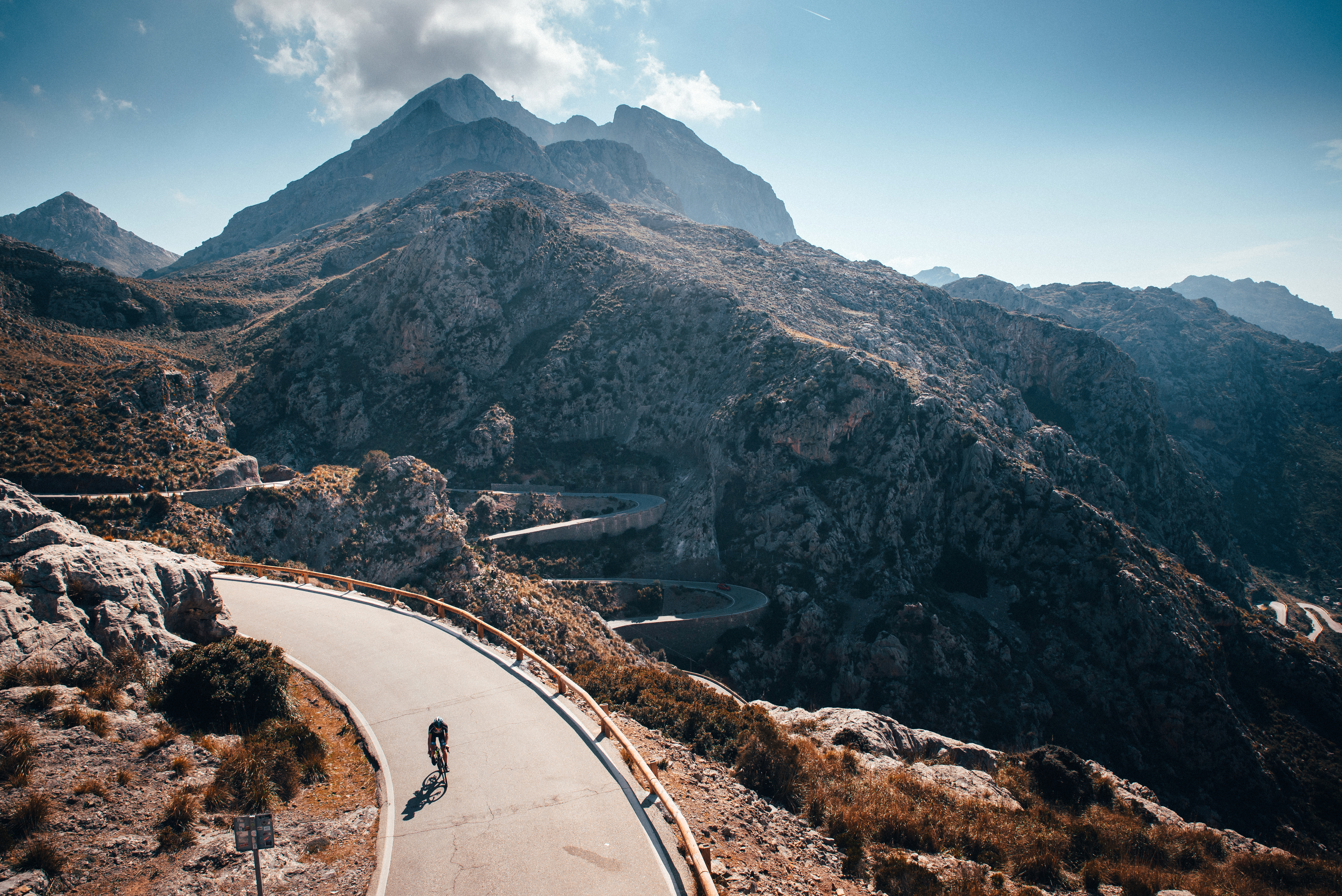 Sa Calobra i Sierra de Tramontana er en populær rute for cyklister Sa Calobra i Sierra de Tramontana er en populær rute for cyklister