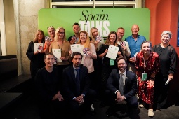 Ganadores del Media Award y Experience Award de Spain Talks 2025