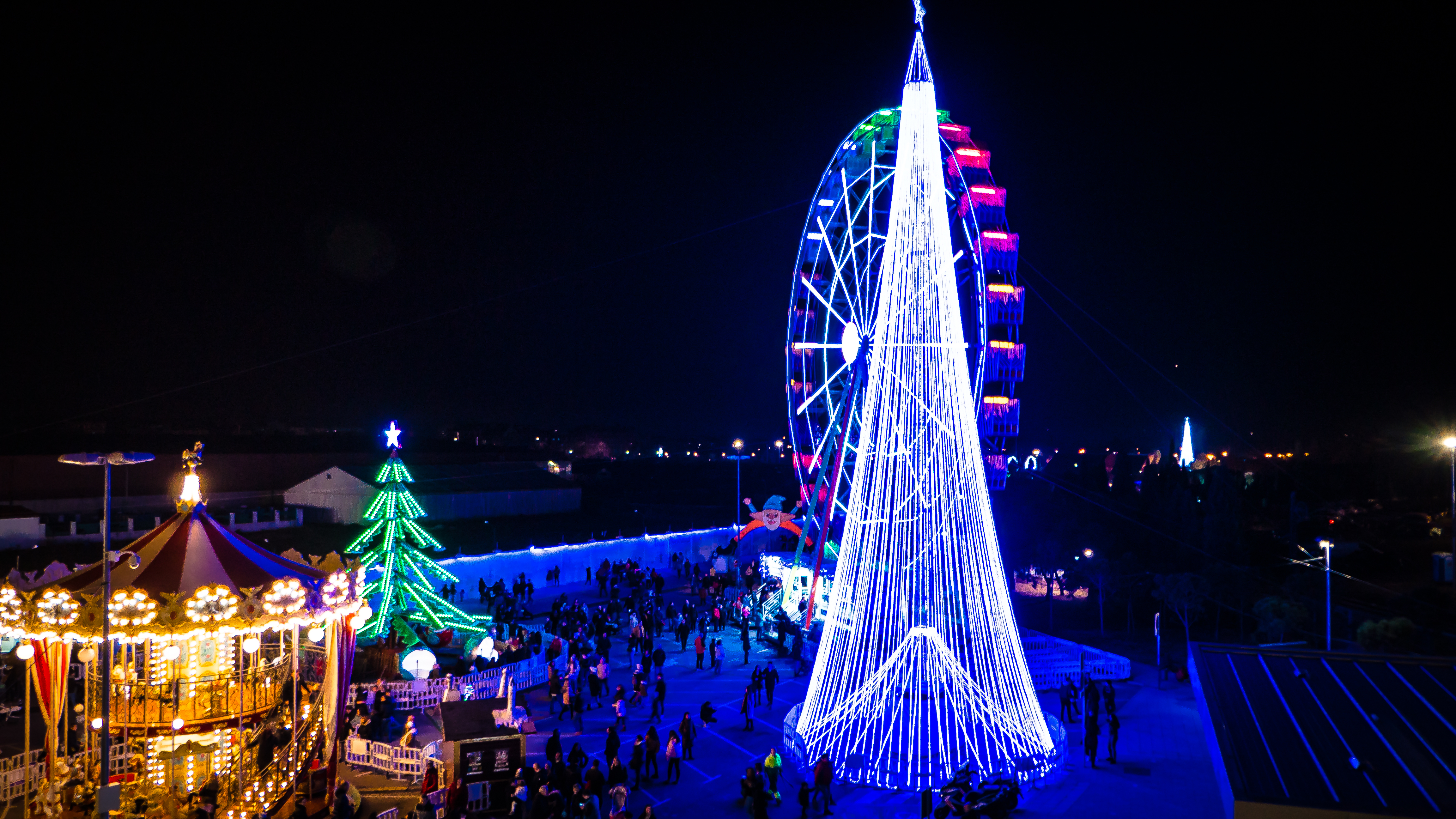 Themenpark in Torrejón de Ardoz, einer Gemeinde in Madrid, die mit dem Titel „Europäische Weihnachtshauptstadt” ausgezeichnet wurde