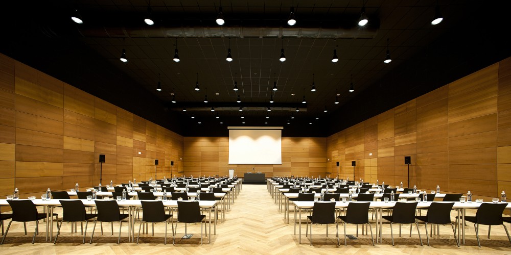 Het conferentiecentrum van Toledo heeft een capaciteit voor 1.000 mensen Het conferentiecentrum van Toledo heeft een capaciteit voor 1.000 mensen