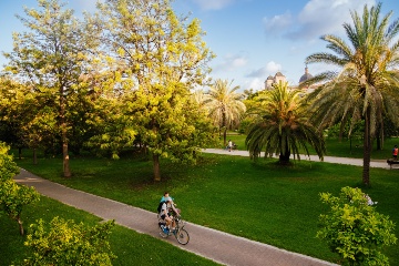 Valência tem 5 km2 de jardins e áreas verdes, e um Parque Natural como La Albufera © Visit Valencia | Javier Fernández Valência tem 5 km2 de jardins e áreas verdes, e um Parque Natural como La Albufera © Visit Valencia | Javier Fernández