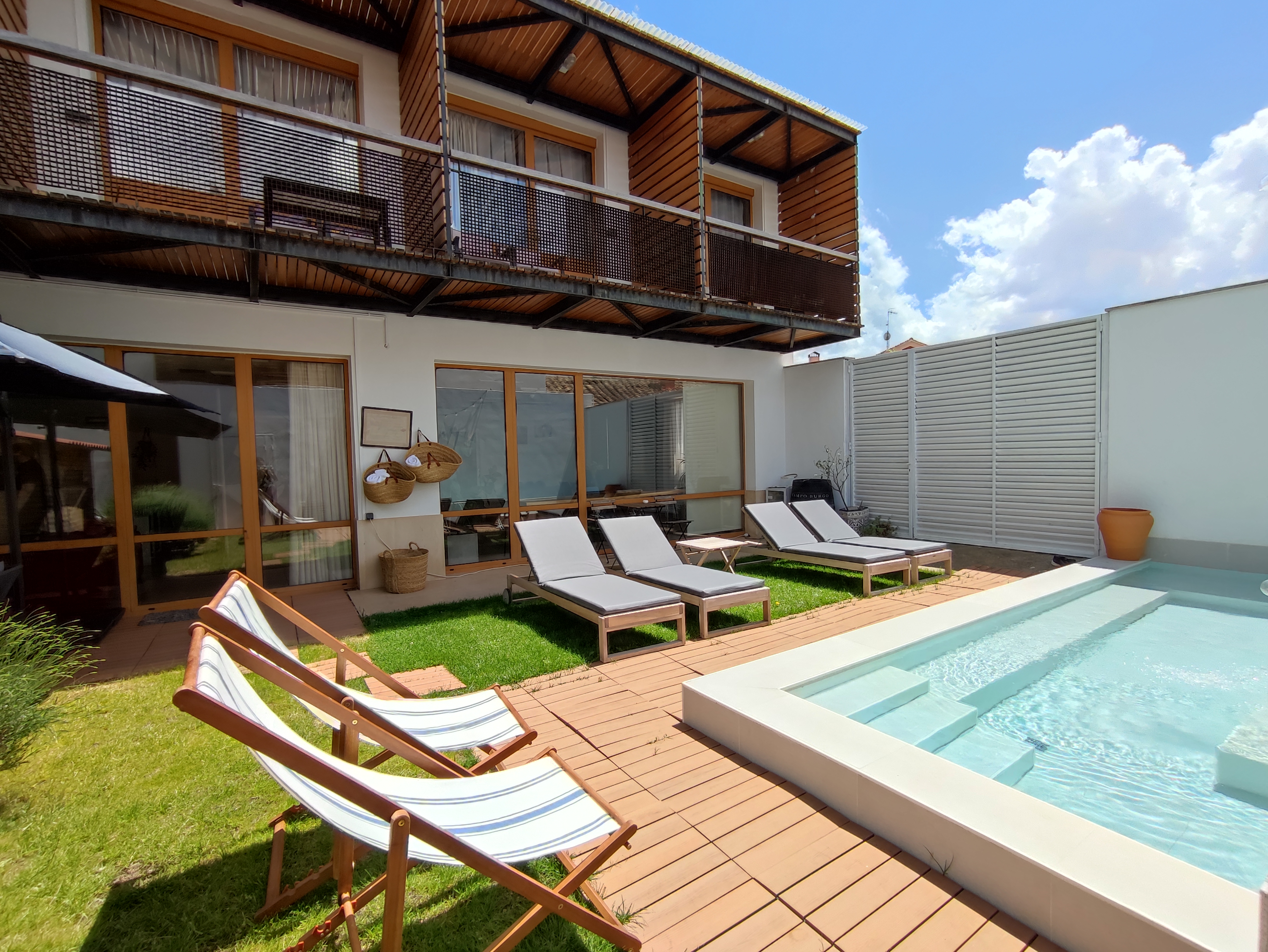 Do Eco Hotel TerraFranca (Frómista, Palência), Tierra de Campos, o Canal de Castilla e a românica Palência são descobertos sem pressa @ Ruralka Hotels