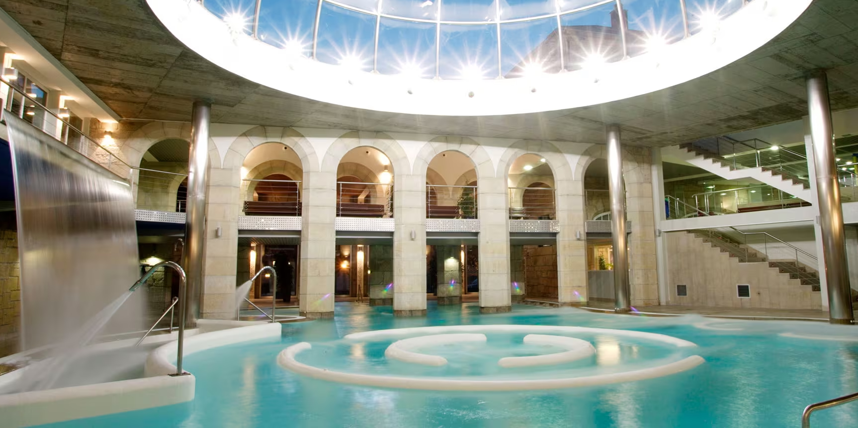 : Fundado em 1873, o Mondariz Spa foi escolhido como o melhor da Europa no Wellness Experience © Awards spain.info : Fundado em 1873, o Mondariz Spa foi escolhido como o melhor da Europa no Wellness Experience © Awards spain.info