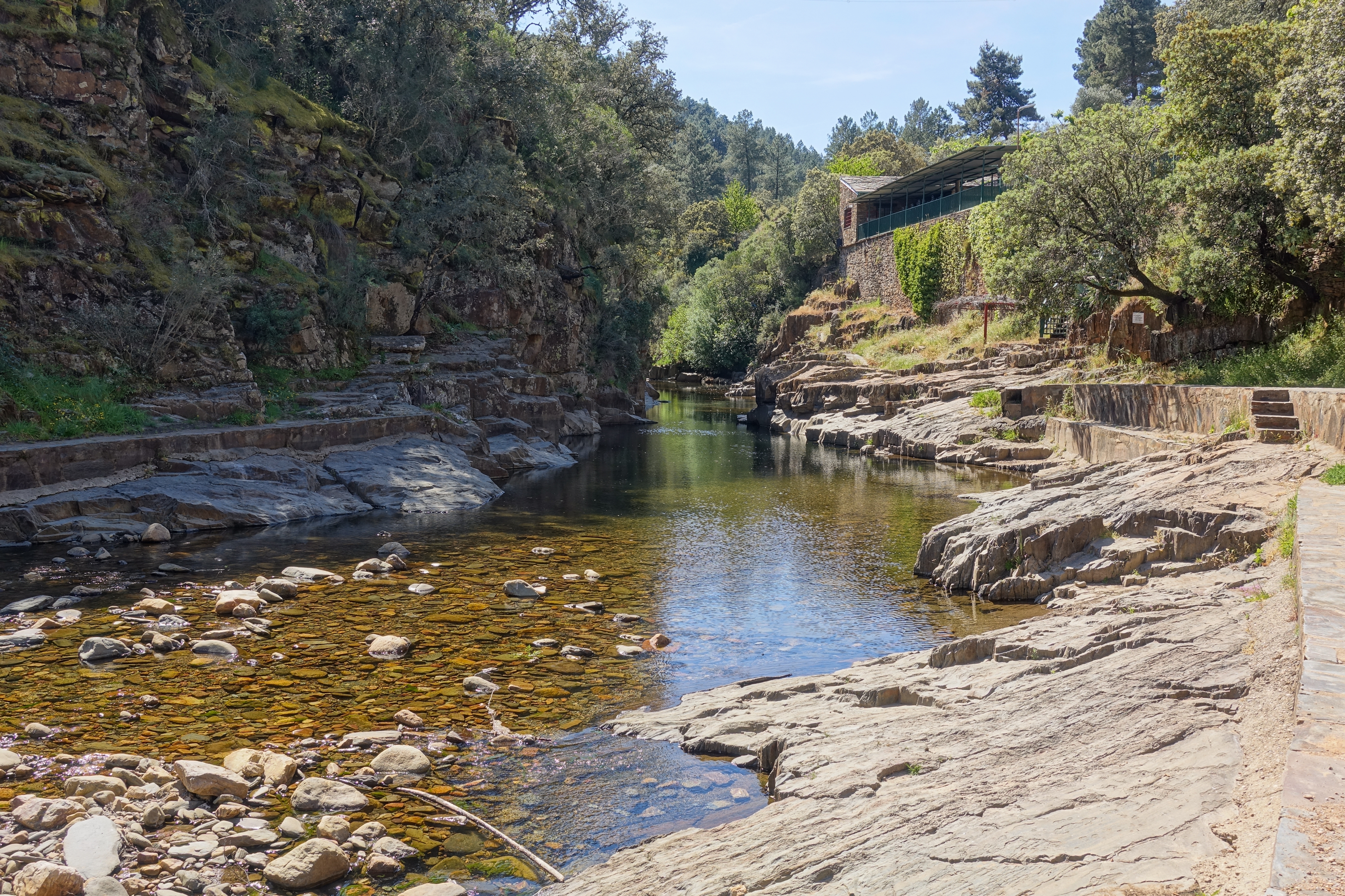 Piscina natural no rio Ladrillar (Las Hurdes, Extremadura)