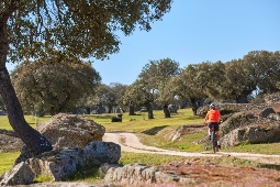 A Extremadura, com as suas Vias Verdes e seis itinerários de BTT, tem mais de 2.000 quilómetros para ciclismo