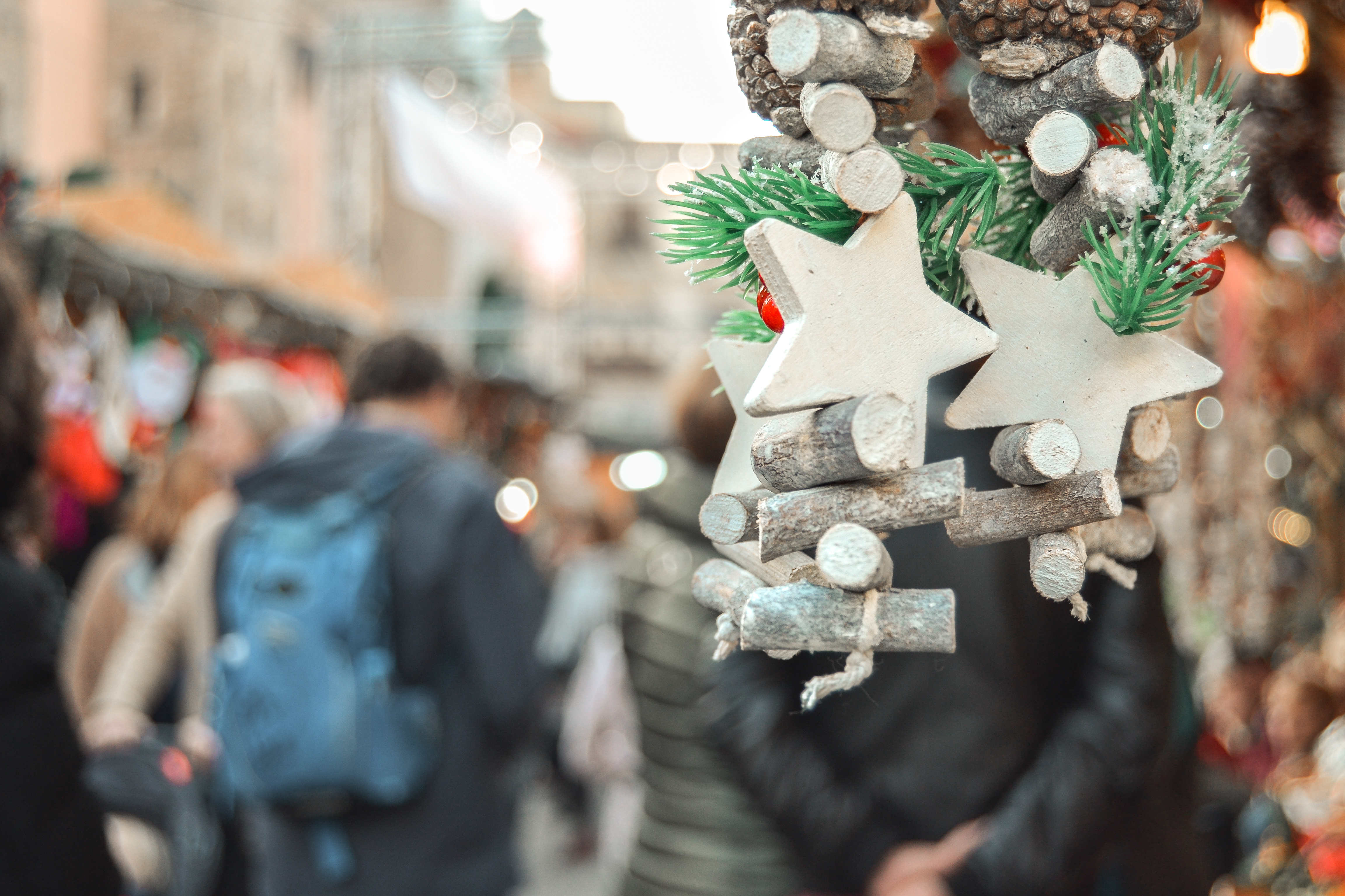 A Feira Santa Llúcia é um mercado de Natal que é montado todos os anos perto da Catedral de Barcelona © Shutterstock