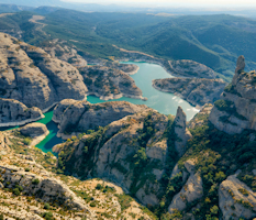 Vadiello Reservoir in Guara Natural Park (Huesca, Aragón) Vadiello Reservoir in Guara Natural Park (Huesca, Aragón)