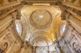 Teto da Sacristia Principal da Catedral de Sevilha, Espanha © Diego Delso, CC BY-SA 4.0, via Wikimedia Commons Teto da Sacristia Principal da Catedral de Sevilha, Espanha © Diego Delso, CC BY-SA 4.0, via Wikimedia Commons