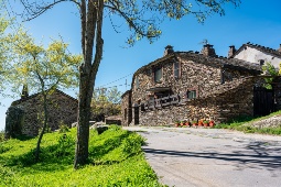 Campillo de Ranas ist eines der bekanntesten schwarzen Dörfer in Guadalajara