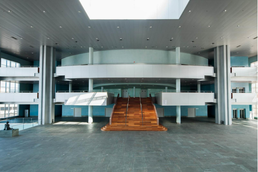 Der Kongresspalast Mar de Vigo verfügt über mehr als 2.500m² für Messen, Tagungen, Präsentationen und Seminare Der Kongresspalast Mar de Vigo verfügt über mehr als 2.500m² für Messen, Tagungen, Präsentationen und Seminare