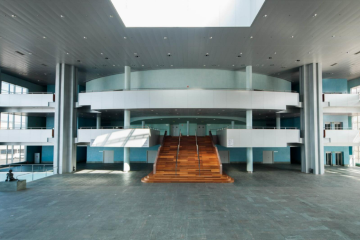 Der Kongresspalast Mar de Vigo verfügt über mehr als 2.500m² für Messen, Tagungen, Präsentationen und Seminare