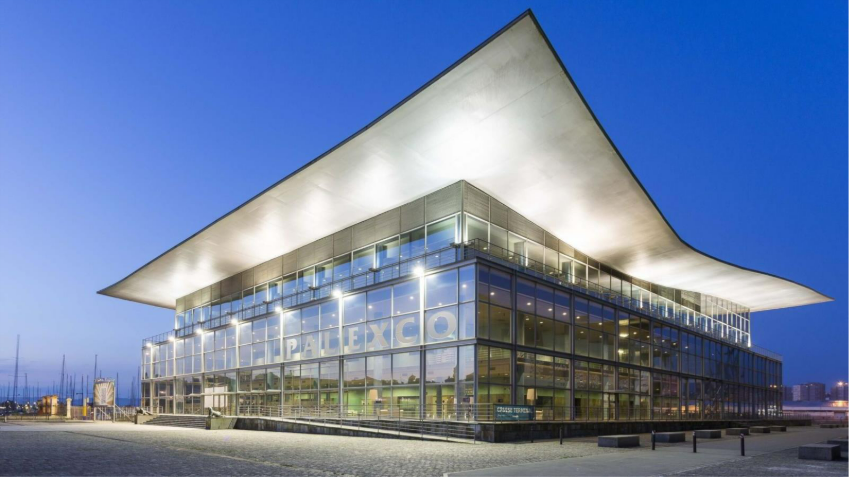 In La Coruña verfügt Palexco über 9.000m² direkt am Meer und ist von den wichtigsten Hotels der Stadt umgeben In La Coruña verfügt Palexco über 9.000m² direkt am Meer und ist von den wichtigsten Hotels der Stadt umgeben
