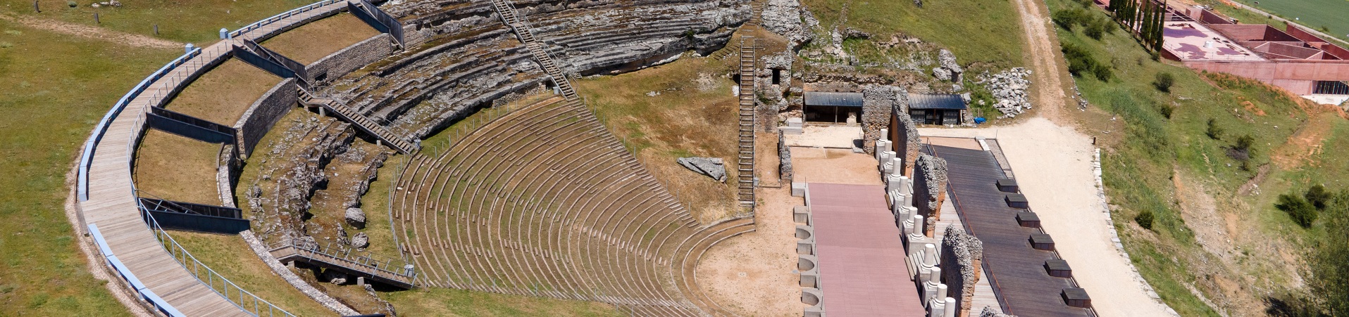 Im Sommer finden im römischen Theater von Clunia Sulpicia Festivals und kulturelle Aktivitäten statt