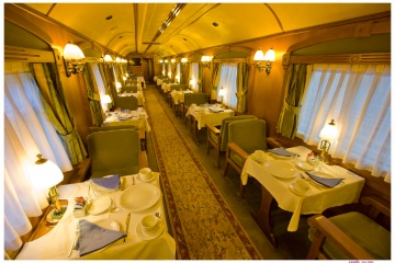 Der Costa Verde Express verfügt über 24 Suiten der Kategorie “Gran Clase” sowie über vier Salonwagen mit Gemeinschaftsbereichen.