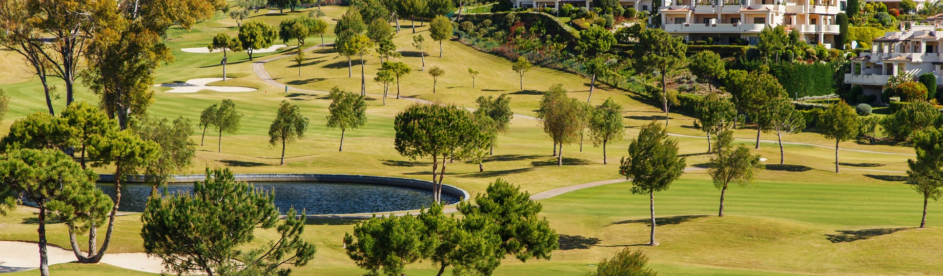 Costa del Sol verfügt über mehr als 70 Golfplätze und wurde 2025 zur besten Golfdestination Europas gewählt