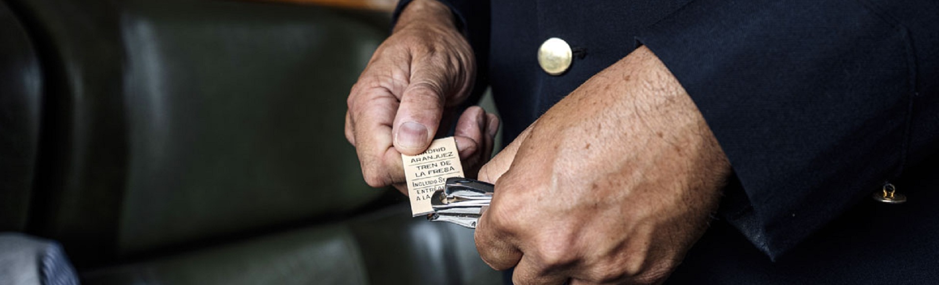 Der Erdbeerzug lässt mit einem einzigartigen Zugfahrt die Essenz der alten Eisenbahnreisen in Spanien wieder aufleben