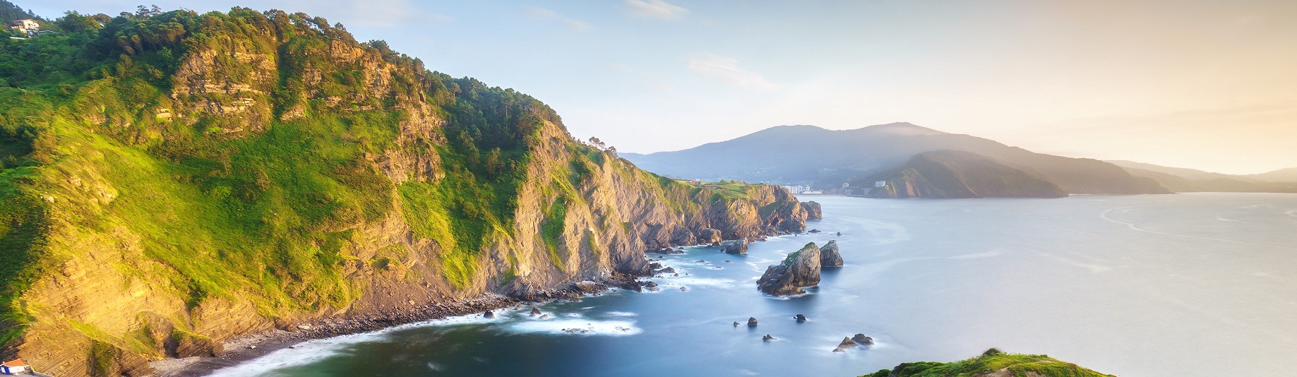 Die Treppe von San Juan de Gaztelugatxe – in der berühmten Serie als Burg Drachenstein dargestellt.